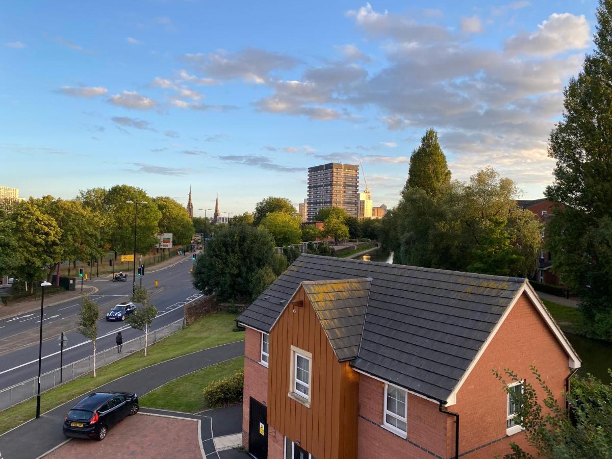 Cathedral View Apartman Coventry Kültér fotó